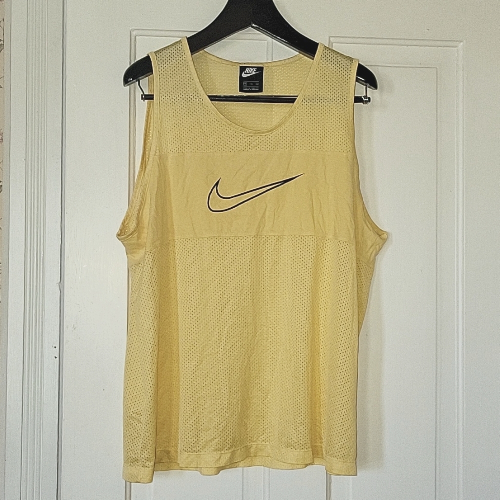 XXL Nike jersey tank